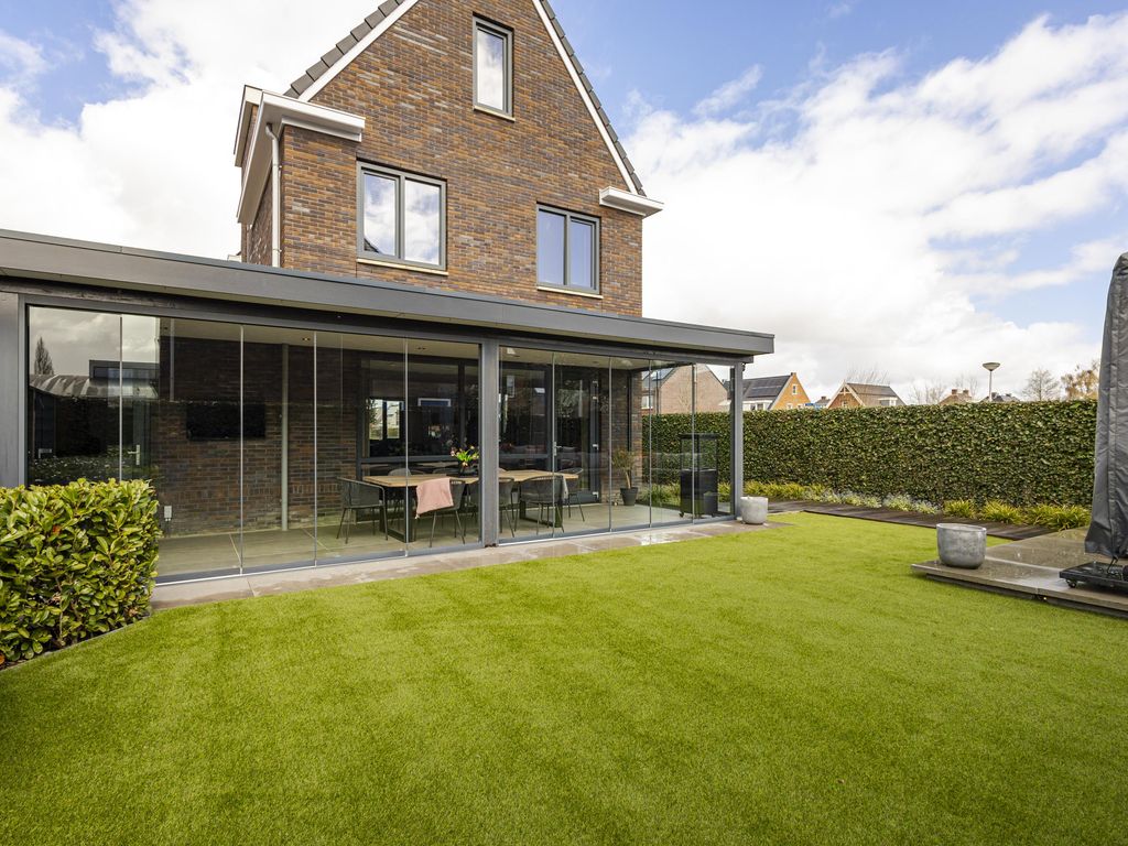 Pieter de Hooghstraat 39, Hardinxveld-Giessendam