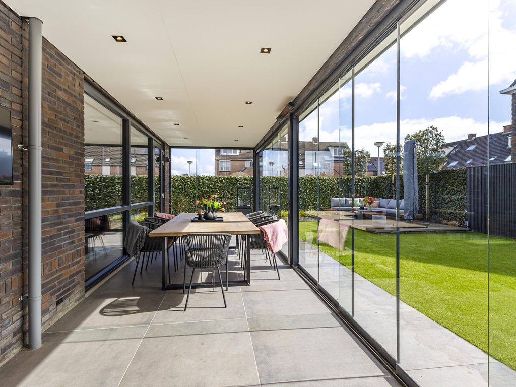 Pieter de Hooghstraat 39, Hardinxveld-Giessendam