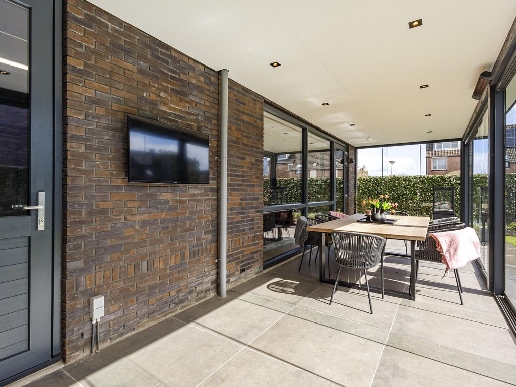 Pieter de Hooghstraat 39, Hardinxveld-Giessendam