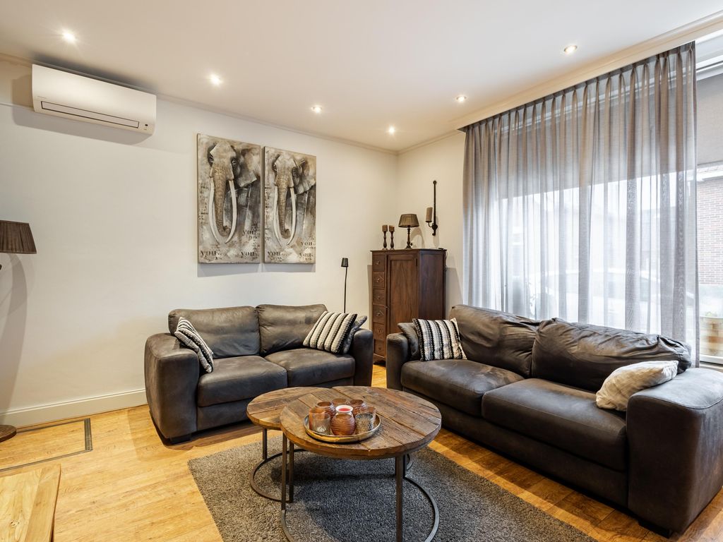 Hofweerstraat 4, HARDINXVELD-GIESSENDAM