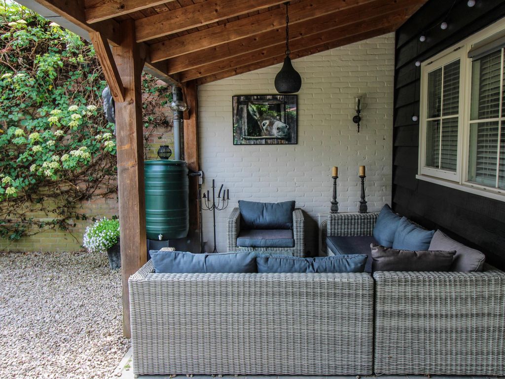 Hofweerstraat 4, HARDINXVELD-GIESSENDAM