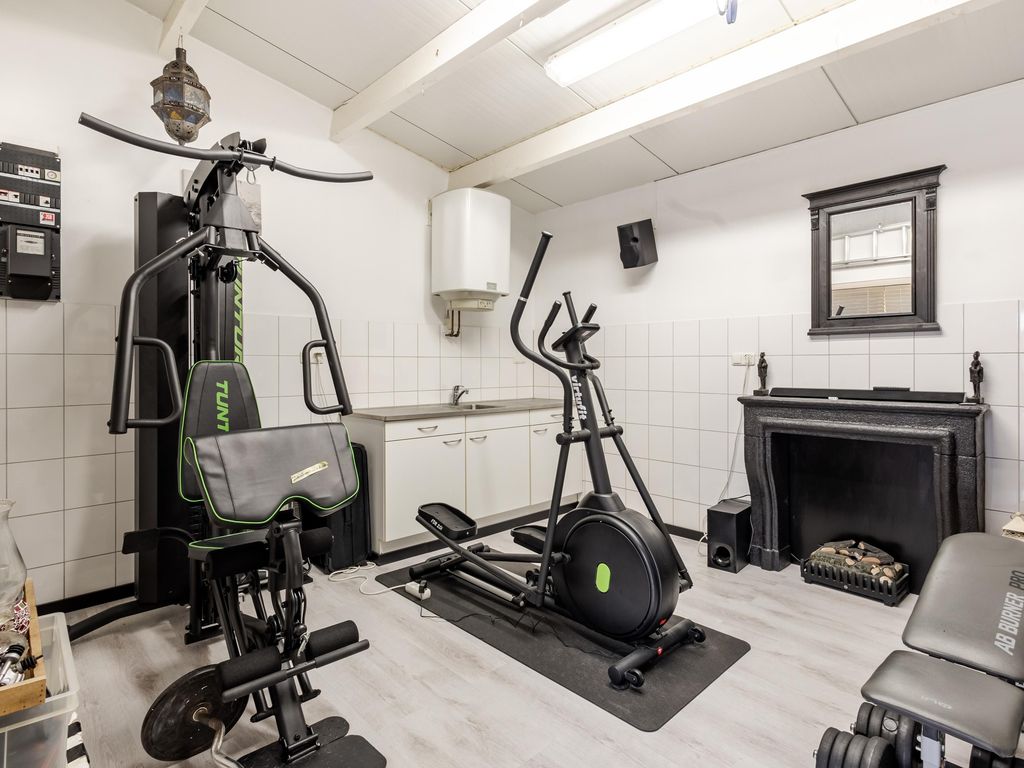 Hofweerstraat 4, HARDINXVELD-GIESSENDAM