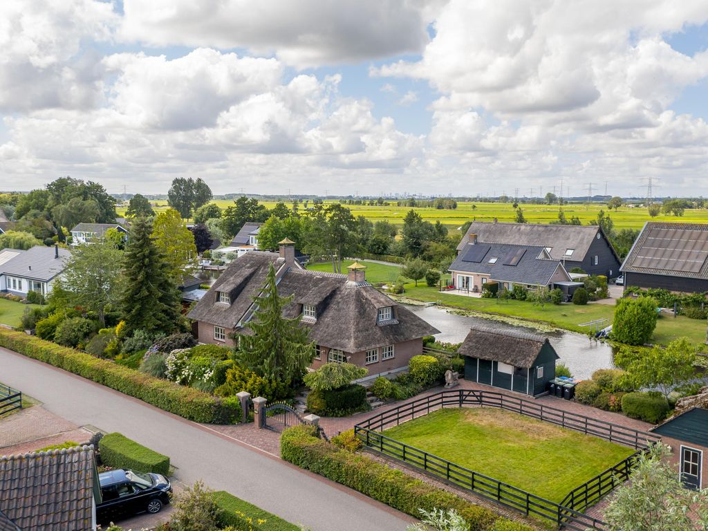 Abbekesdoel 77, BLESKENSGRAAF CA