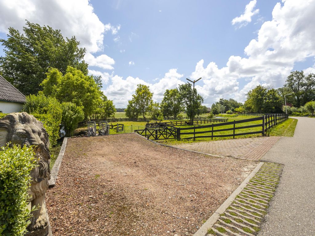 Abbekesdoel 77, BLESKENSGRAAF CA