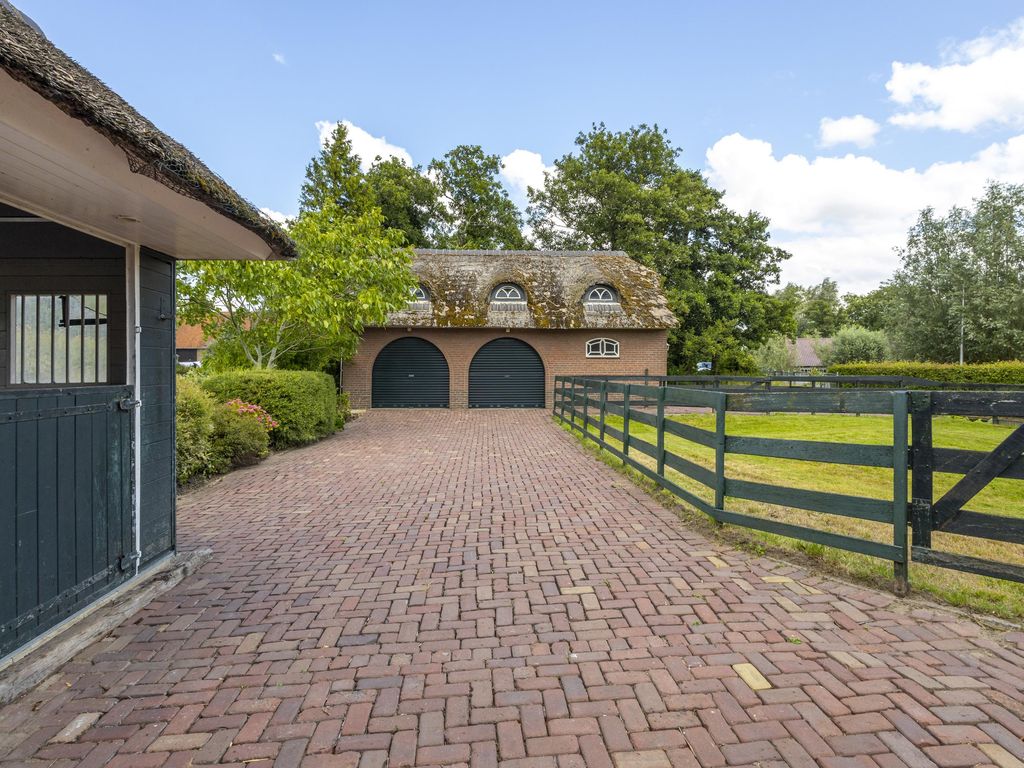 Abbekesdoel 77, BLESKENSGRAAF CA