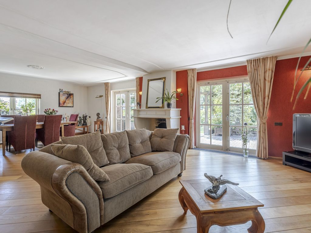 Abbekesdoel 77, BLESKENSGRAAF CA