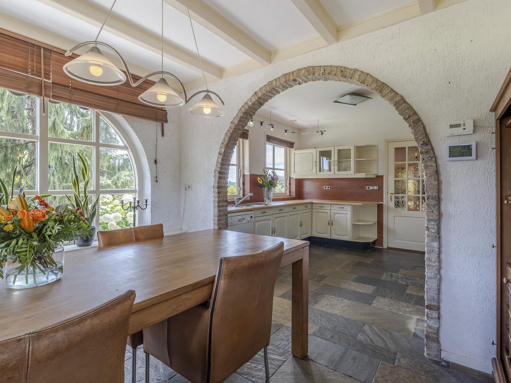 Abbekesdoel 77, BLESKENSGRAAF CA