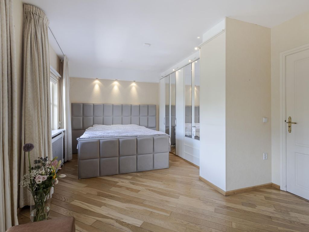 Abbekesdoel 77, BLESKENSGRAAF CA