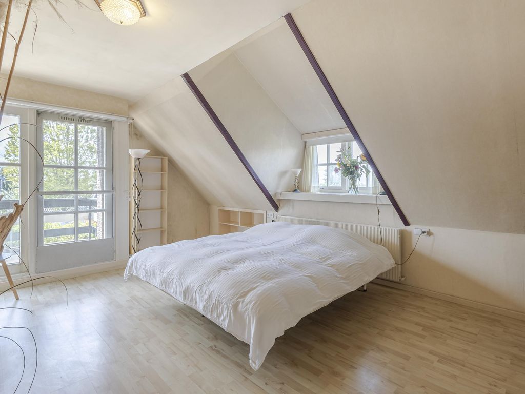 Abbekesdoel 77, BLESKENSGRAAF CA