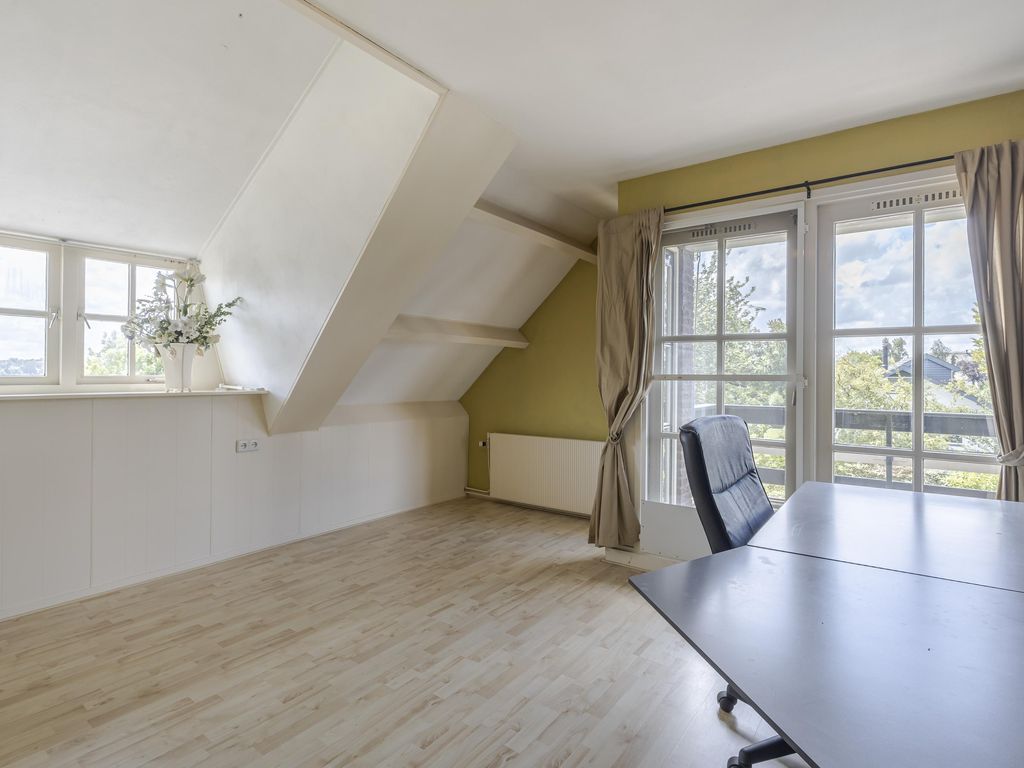 Abbekesdoel 77, BLESKENSGRAAF CA