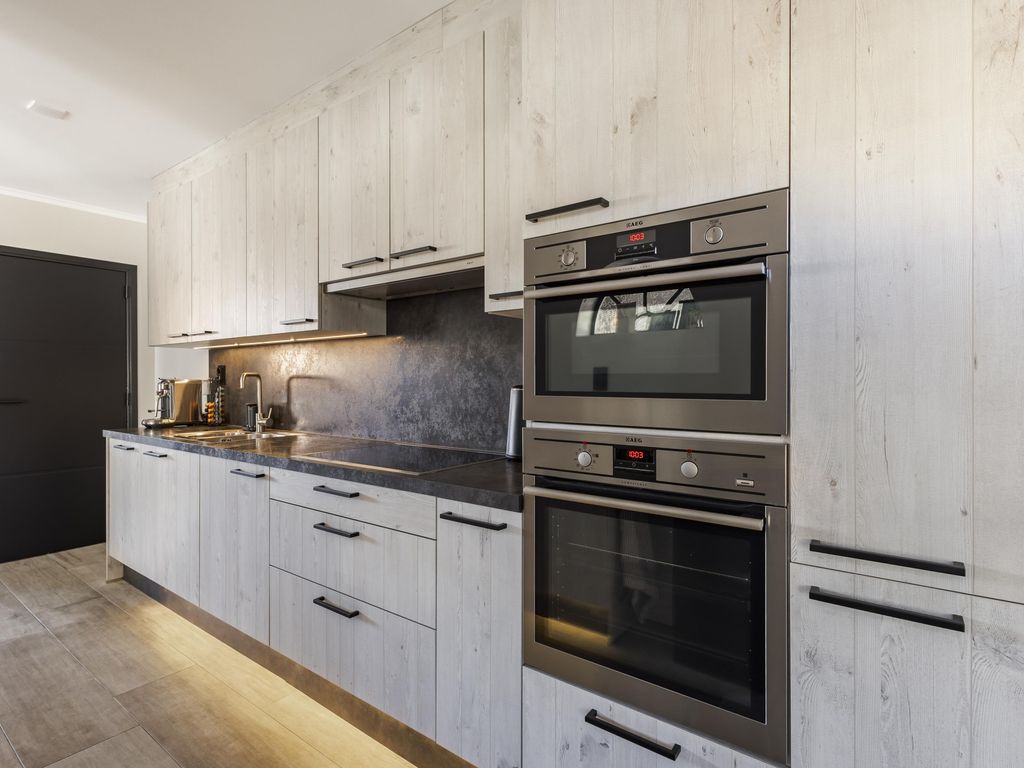 Van Leijdenstraat 26, HARDINXVELD-GIESSENDAM