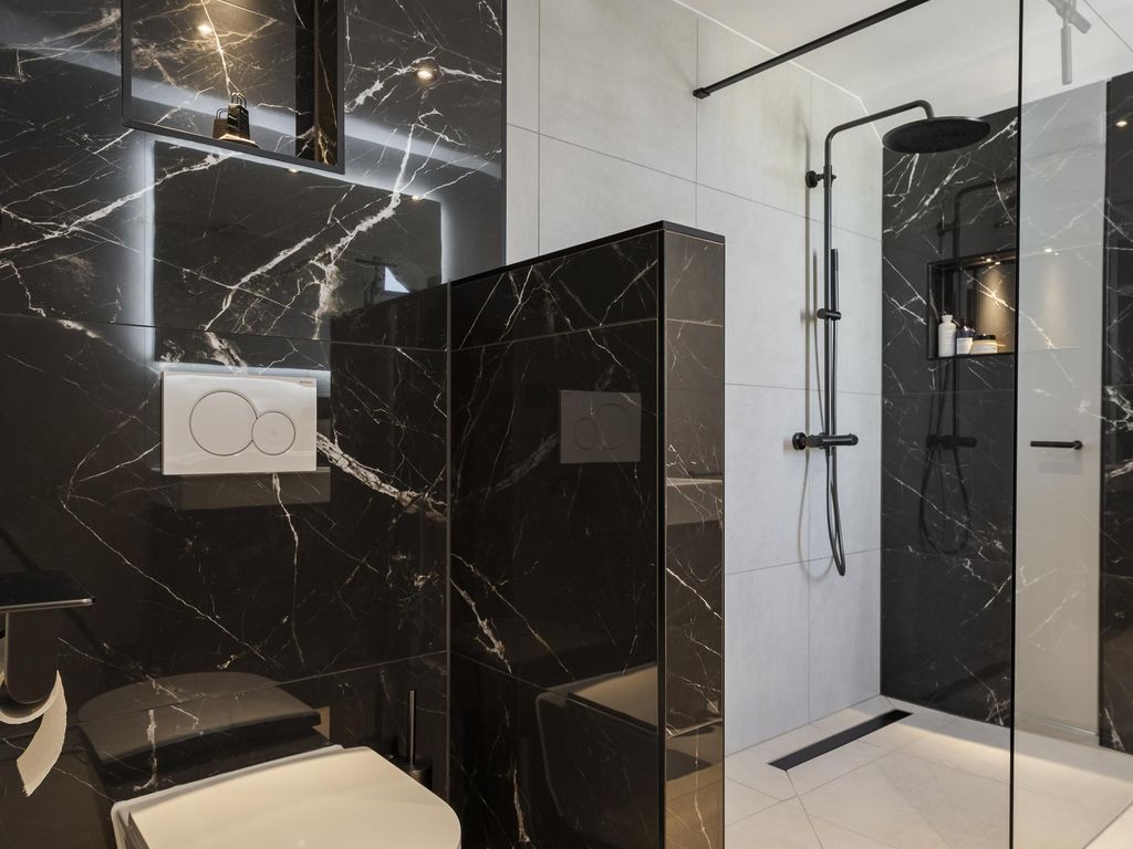 Van Leijdenstraat 26, HARDINXVELD-GIESSENDAM