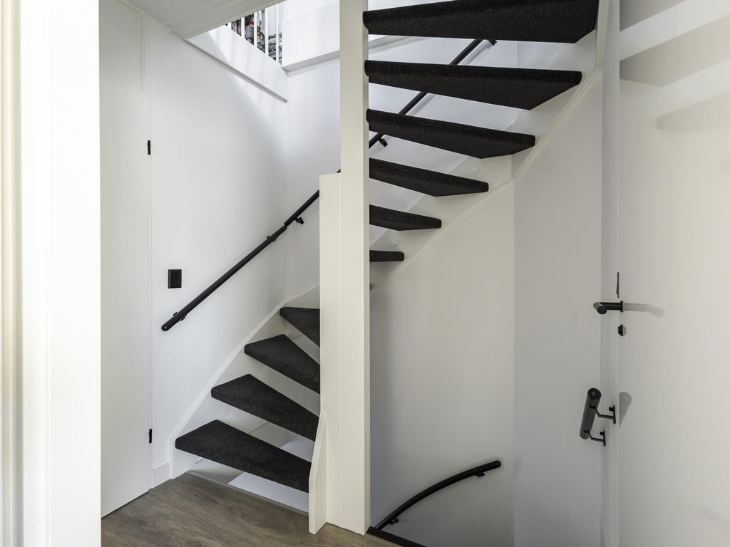 Van Leijdenstraat 26, HARDINXVELD-GIESSENDAM