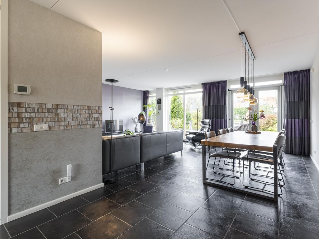 Dreesstraat 19, HARDINXVELD-GIESSENDAM