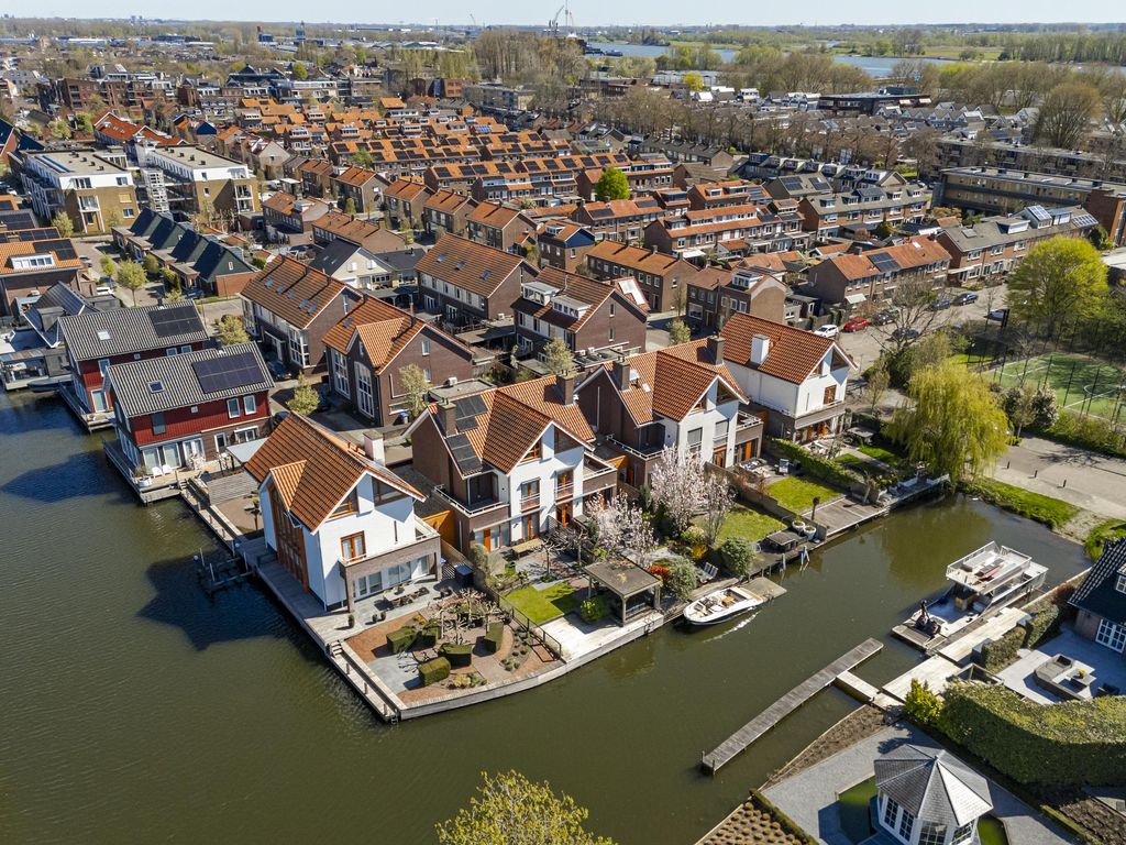 Dreesstraat 19, HARDINXVELD-GIESSENDAM