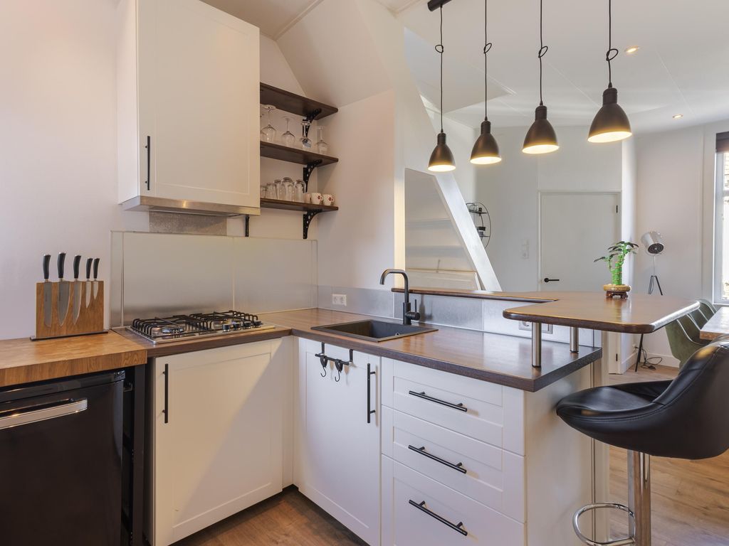 Buitendams 111, HARDINXVELD-GIESSENDAM