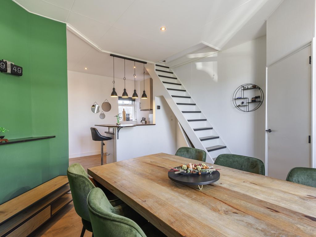 Buitendams 111, HARDINXVELD-GIESSENDAM