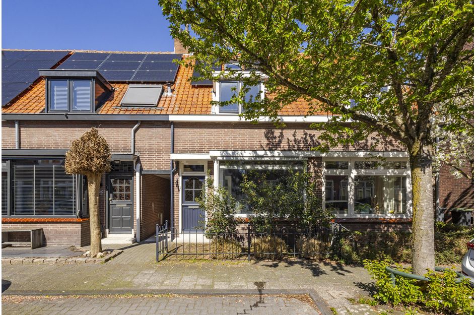 Joh. Kraaijeveldstraat 48