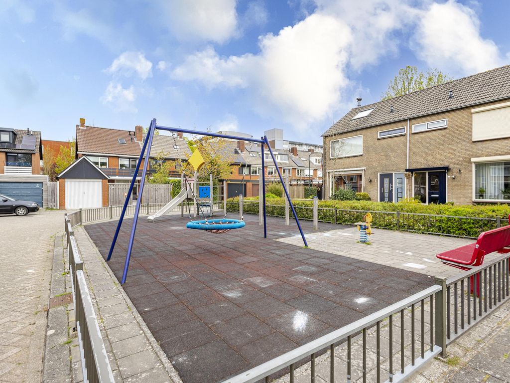 Saturnusstraat 13, HARDINXVELD-GIESSENDAM