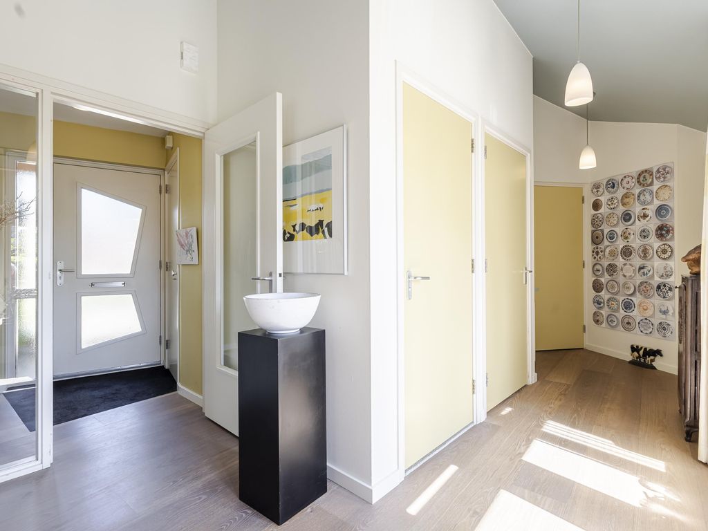 Knobbelzwaan 4, Hardinxveld-Giessendam