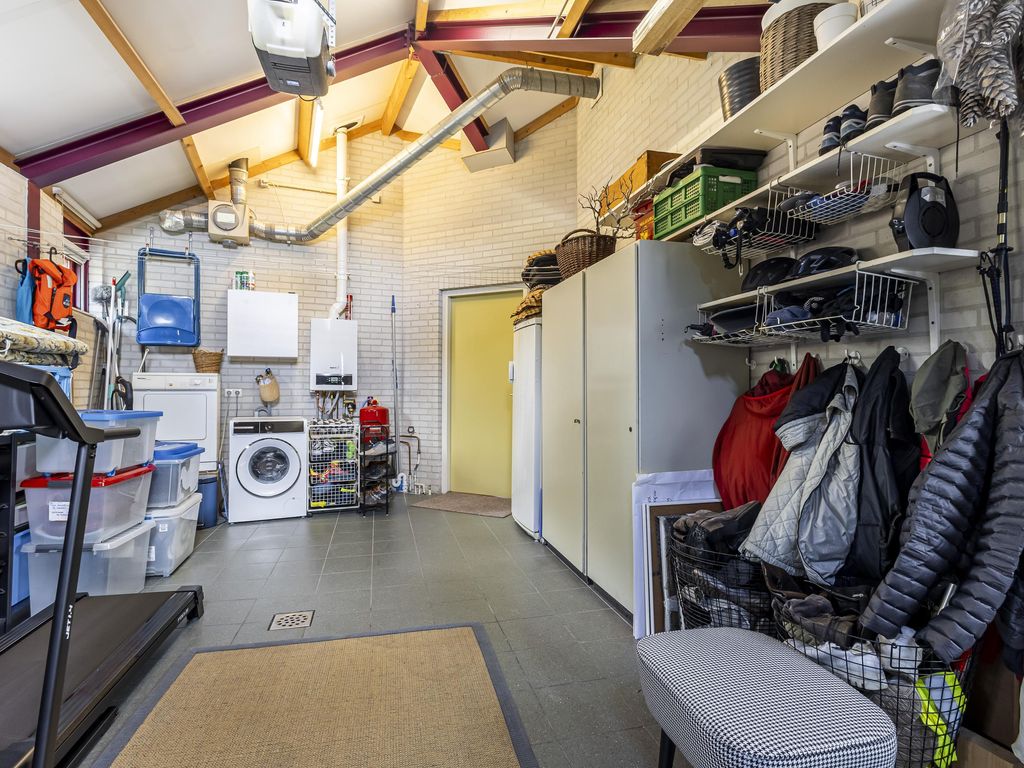 Knobbelzwaan 4, Hardinxveld-Giessendam