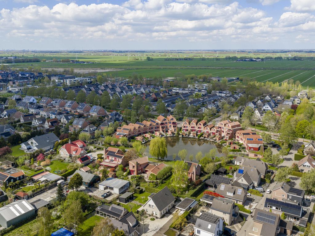 Knobbelzwaan 4, Hardinxveld-Giessendam