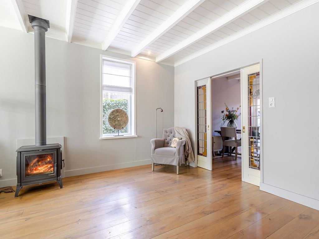 Nieuweweg 37, Hardinxveld-Giessendam