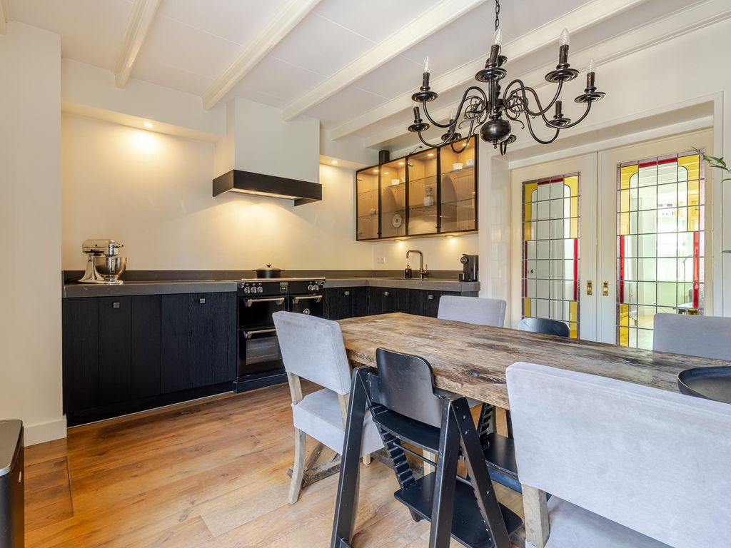 Nieuweweg 37, Hardinxveld-Giessendam