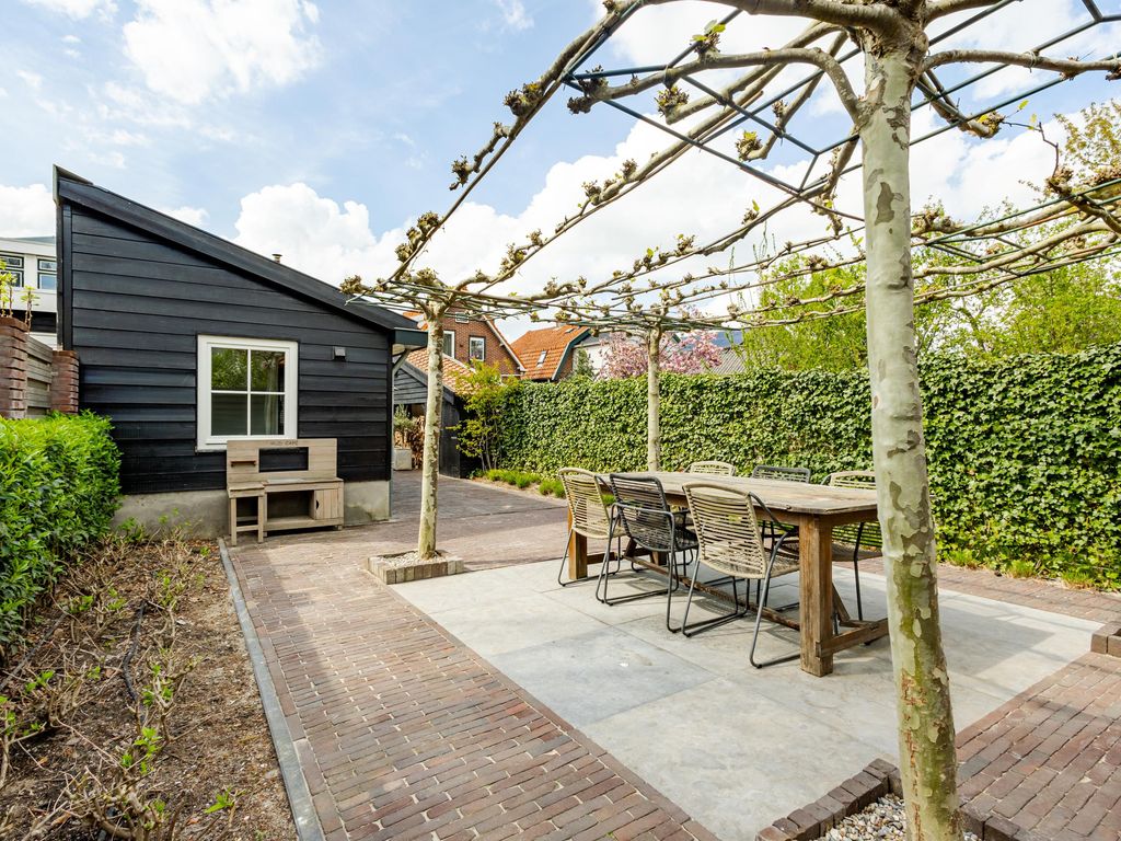 Nieuweweg 37, Hardinxveld-Giessendam