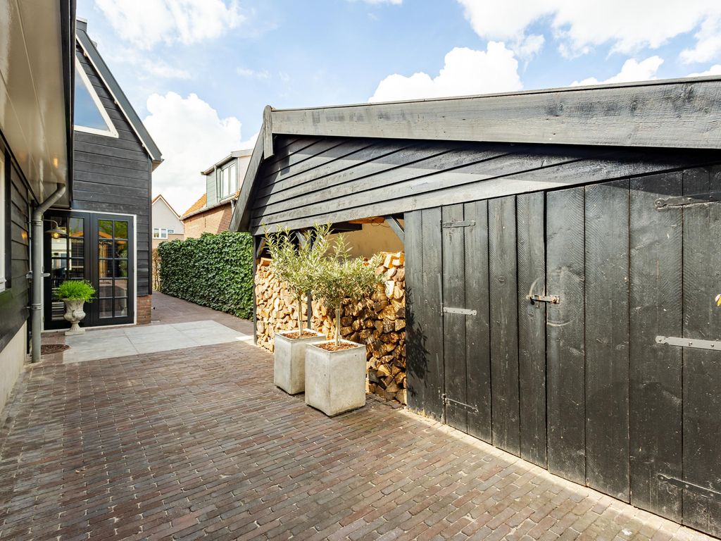 Nieuweweg 37, Hardinxveld-Giessendam