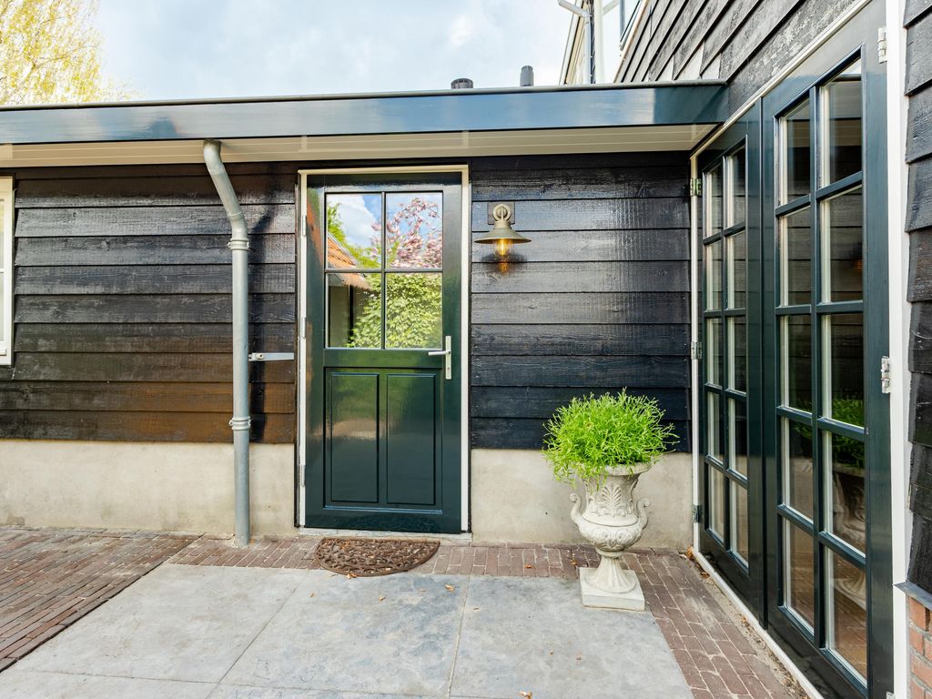 Nieuweweg 37, Hardinxveld-Giessendam