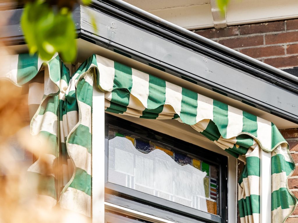 Nieuweweg 37, Hardinxveld-Giessendam