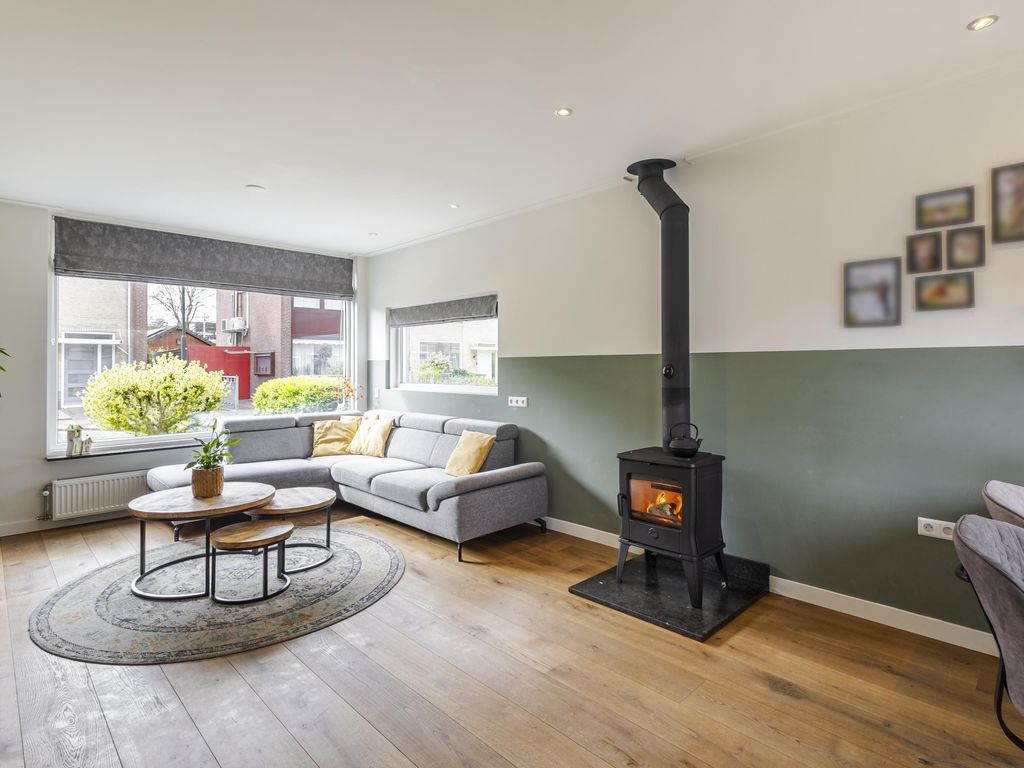 Graaf Adolfstraat 26, Hardinxveld-Giessendam