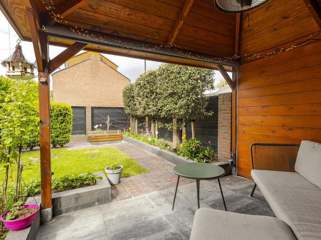 Graaf Adolfstraat 26, Hardinxveld-Giessendam