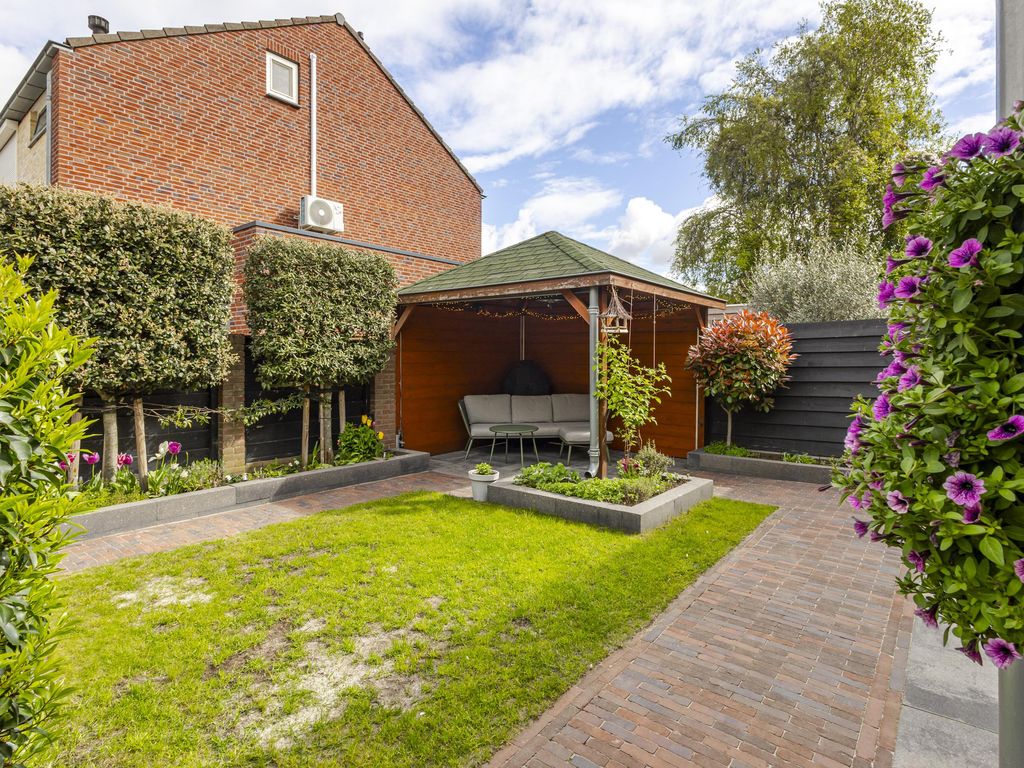 Graaf Adolfstraat 26, Hardinxveld-Giessendam