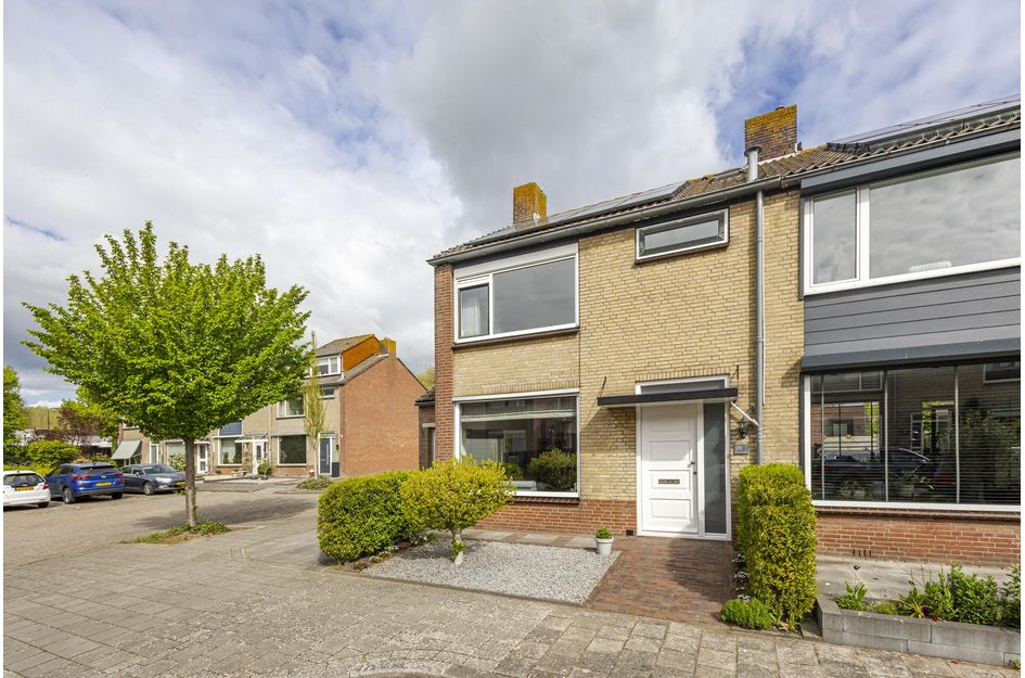 Graaf Adolfstraat 26