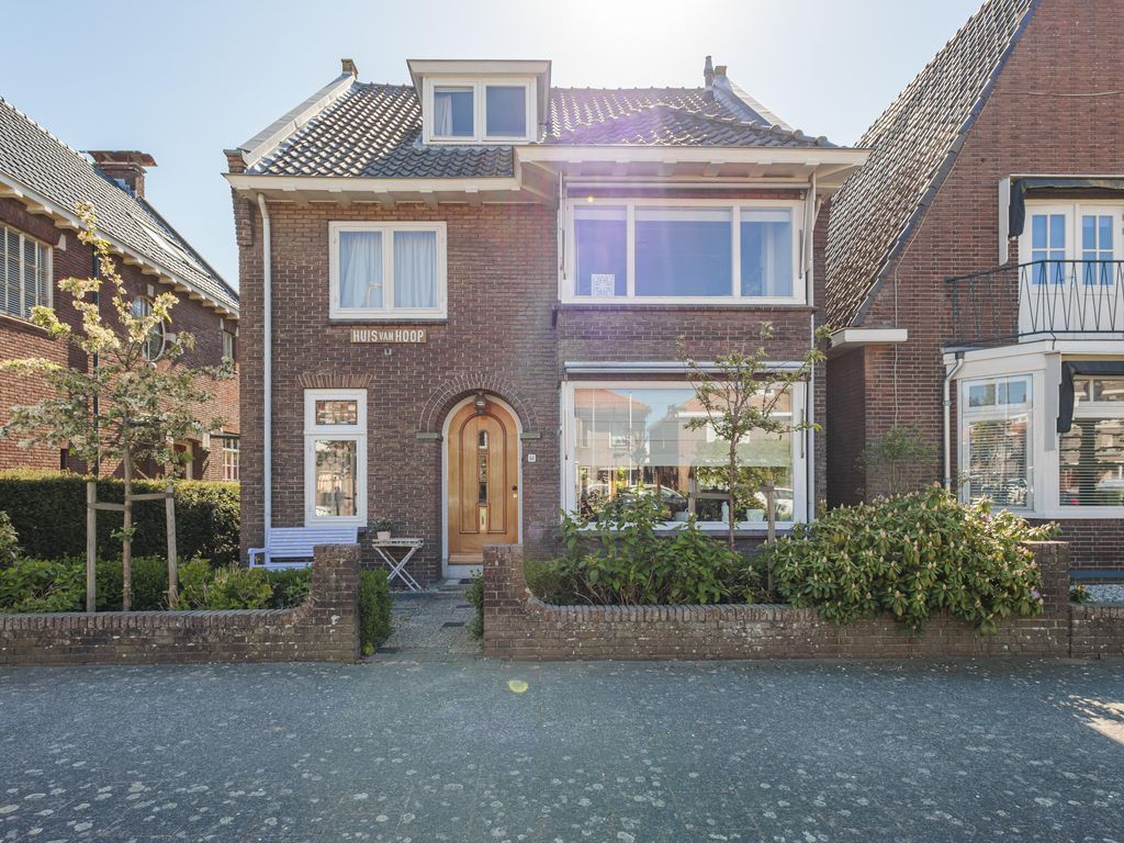 Merwestraat 60, Sliedrecht