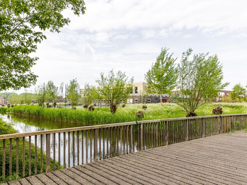 Ekster 4, HARDINXVELD-GIESSENDAM