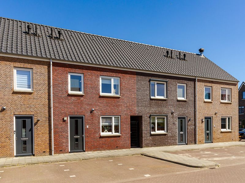 Steek 5, Hardinxveld-giessendam