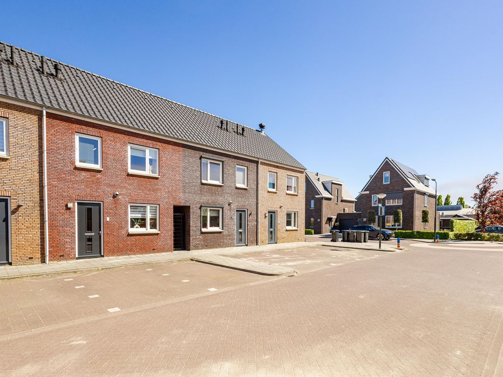 Steek 5, HARDINXVELD-GIESSENDAM