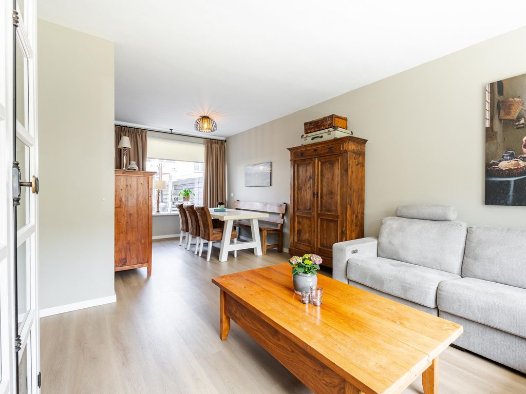 Groot Veldsweer 28, HARDINXVELD-GIESSENDAM