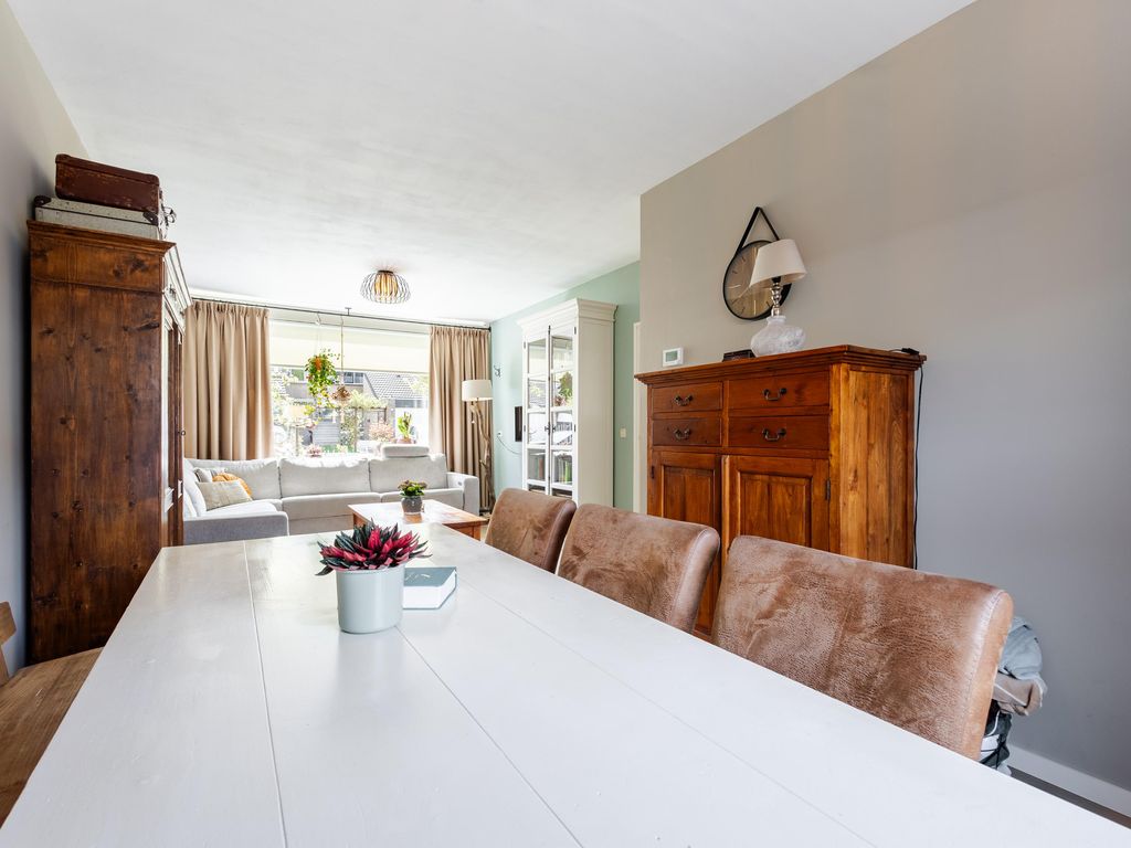 Groot Veldsweer 28, HARDINXVELD-GIESSENDAM