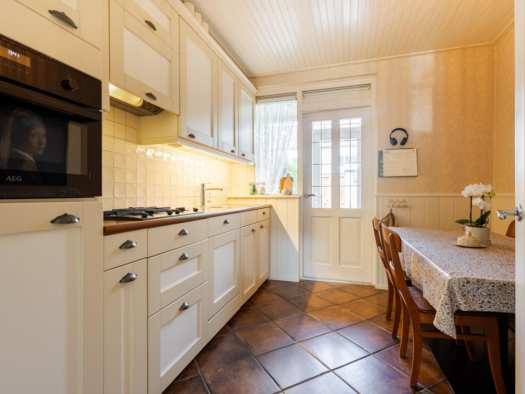 Groot Veldsweer 28, HARDINXVELD-GIESSENDAM