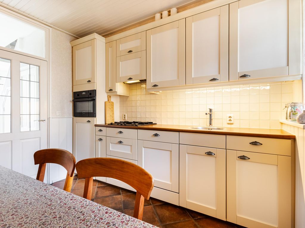 Groot Veldsweer 28, HARDINXVELD-GIESSENDAM