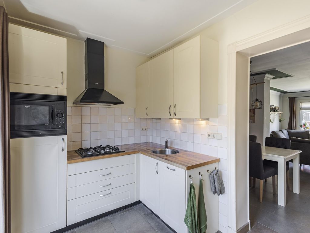Wilhelminastraat 43, HARDINXVELD-GIESSENDAM
