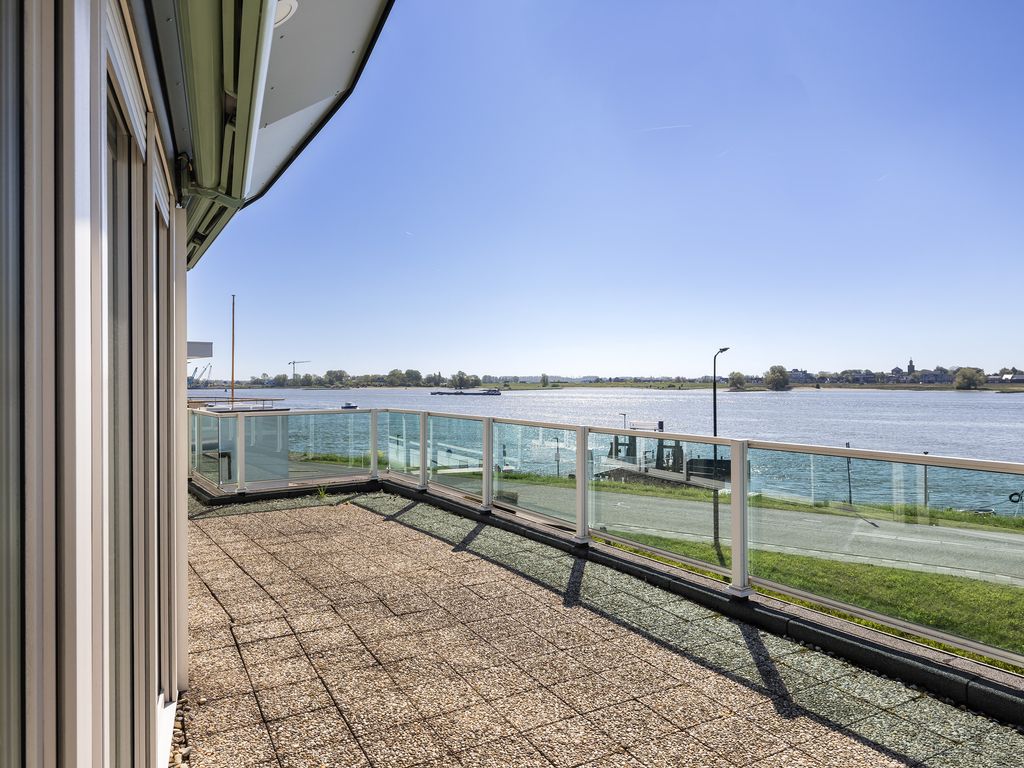 Rivierdijk 245, Hardinxveld-Giessendam