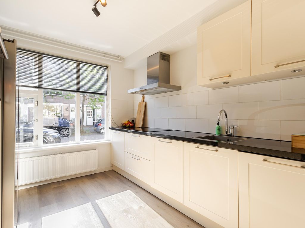 P.A. de Genestetstraat 57, Sliedrecht