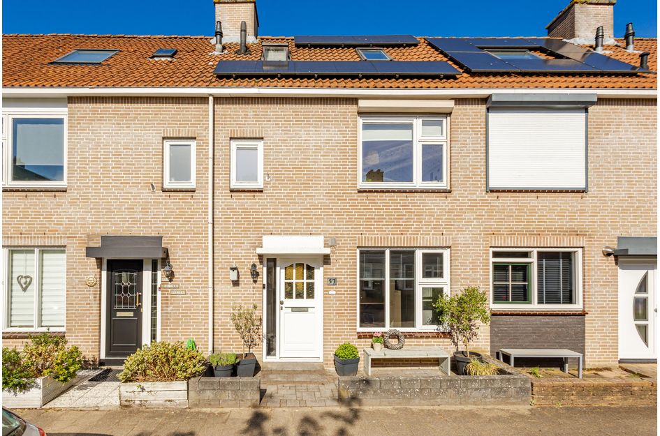 P.A. de Genestetstraat 57