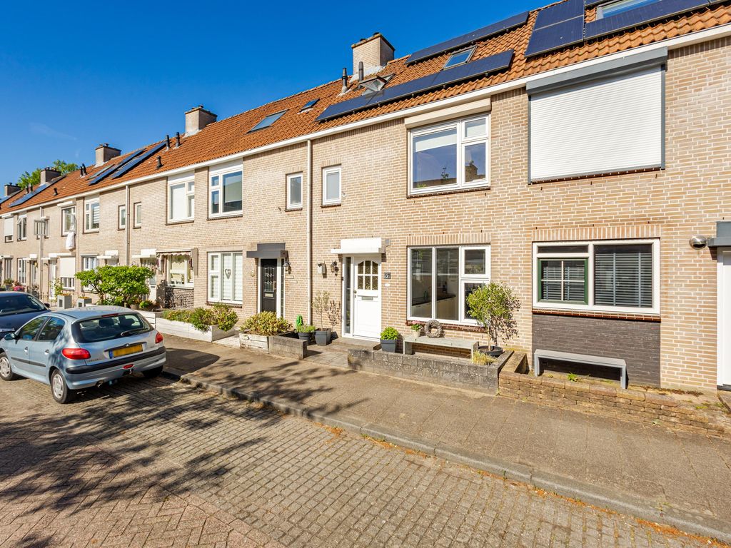 P.A. de Genestetstraat 57, Sliedrecht