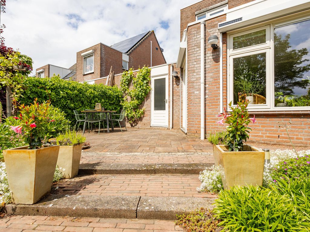 Vierling 4, HARDINXVELD-GIESSENDAM